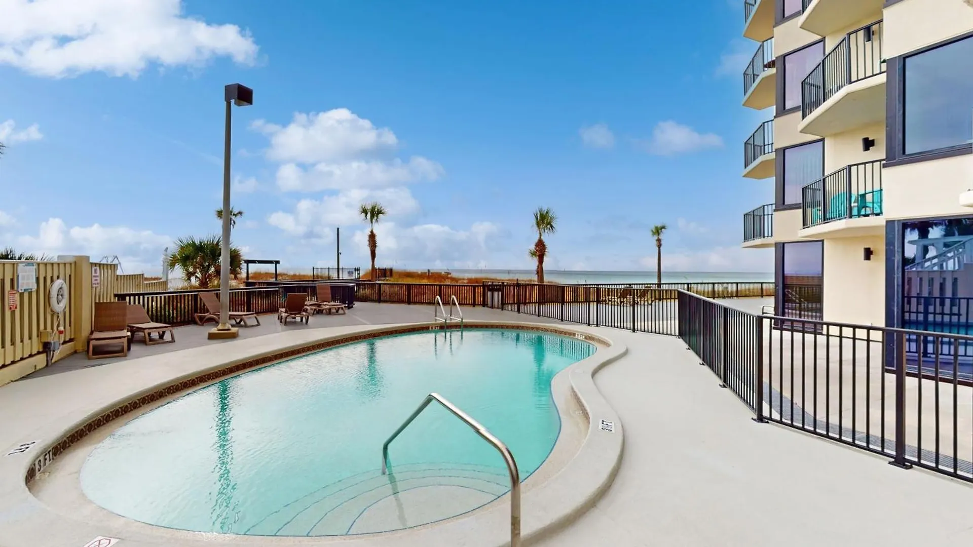 Sunbird E709 Apartment Panama City Beach